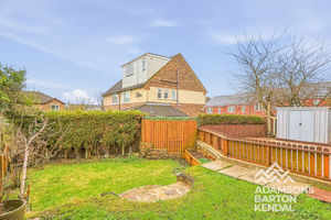 Photo 7- click for photo gallery